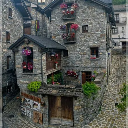 Vikerbiescas Appartement
